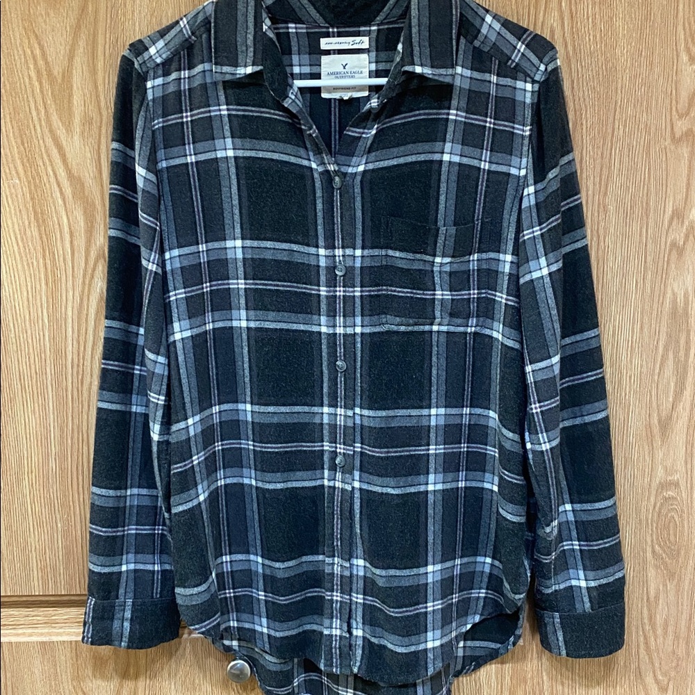 American Eagle Outfitters Boyfriend fit Flannel Shirt